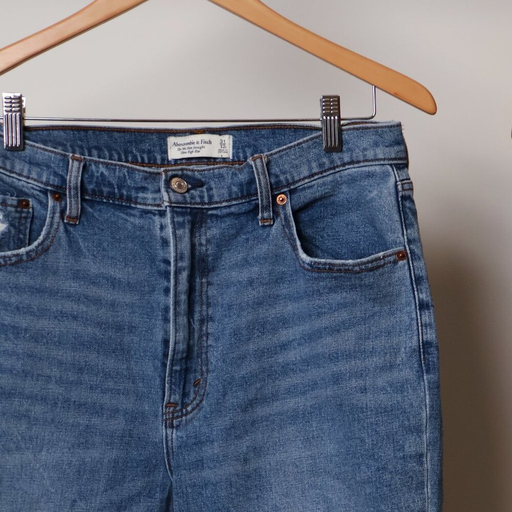 A&F Curve Love Jeans